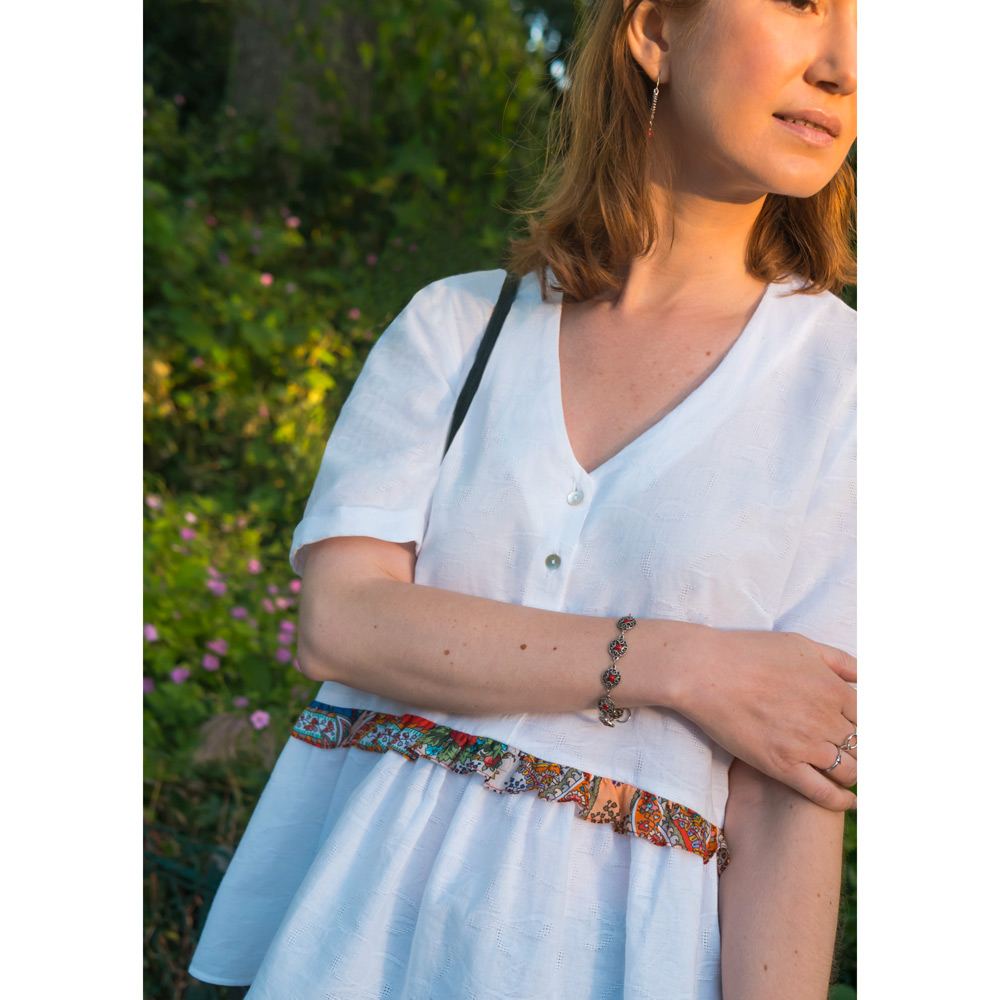 Blouse chic et décontractée en coton bio et détails en authentique foulard russe 3