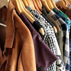 Hylla : location de vêtements par abonnement mensuel Hylla : location de vêtements par abonnement mensuel