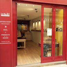 Les Ruches Urbaines - Pollinisation et récolte de miel à Paris Les Ruches Urbaines - Pollinisation et récolte de miel à Paris